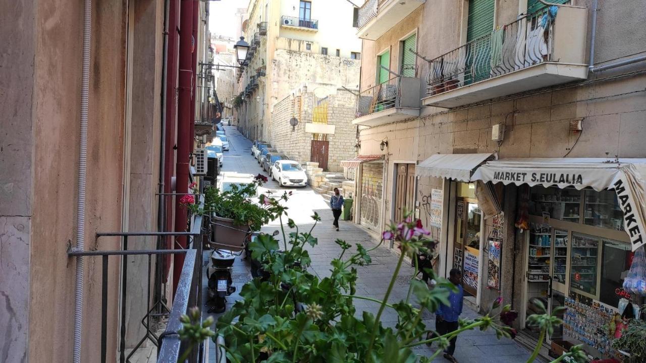 Claire De Lune Cagliari